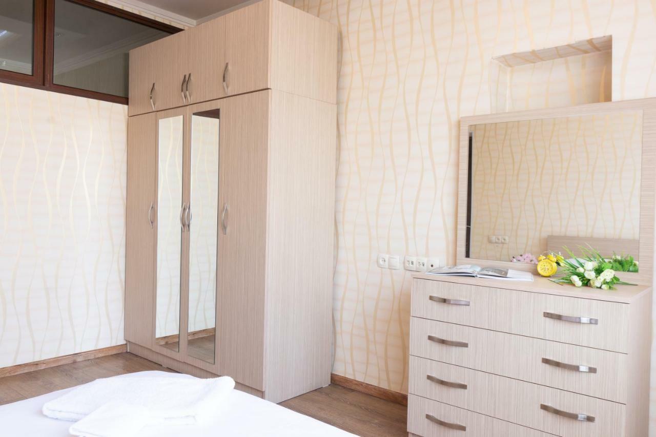 Stay Inn Apartments On 33 Sayat-Nova Avenue Erevan Exterior foto