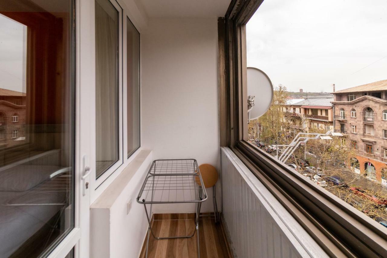 Stay Inn Apartments On 33 Sayat-Nova Avenue Erevan Exterior foto